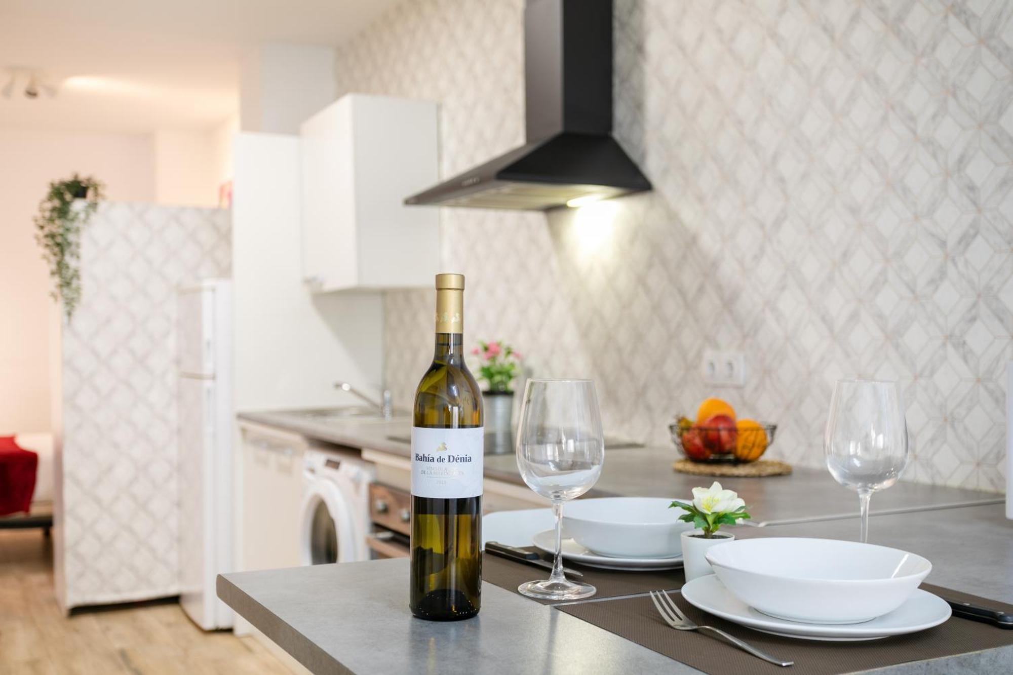 Apartamentos San Leandro, Centro Аликанте Экстерьер фото