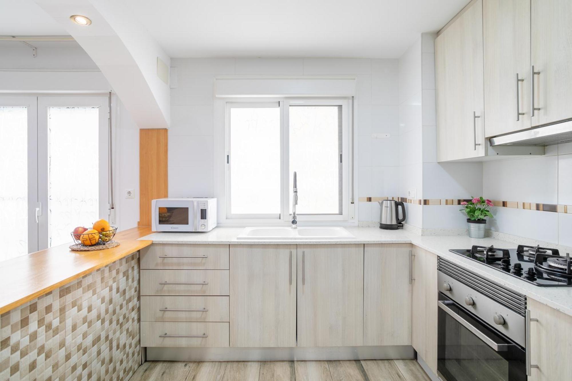 Apartamentos San Leandro, Centro Аликанте Экстерьер фото