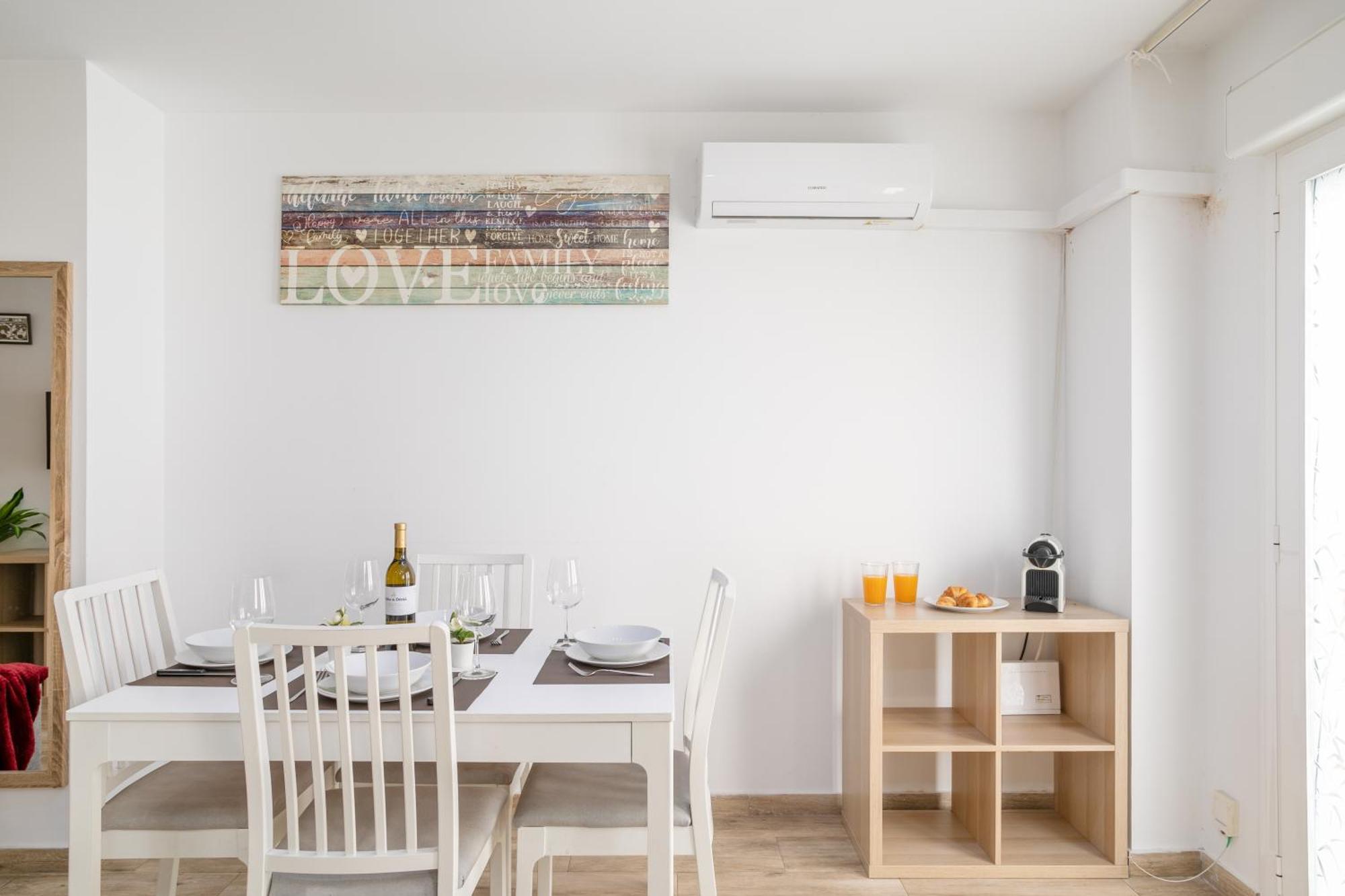 Apartamentos San Leandro, Centro Аликанте Экстерьер фото