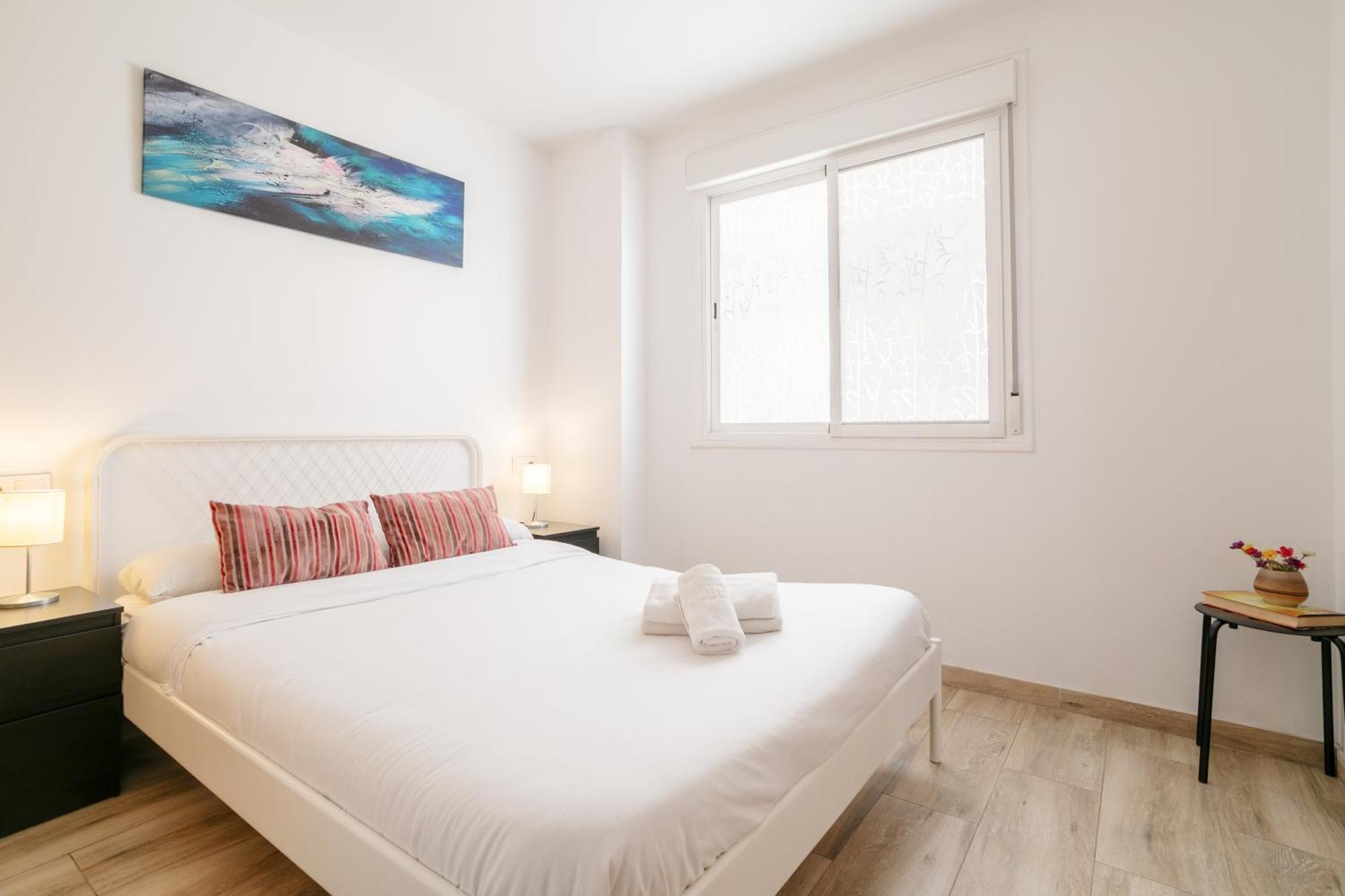 Apartamentos San Leandro, Centro Аликанте Экстерьер фото