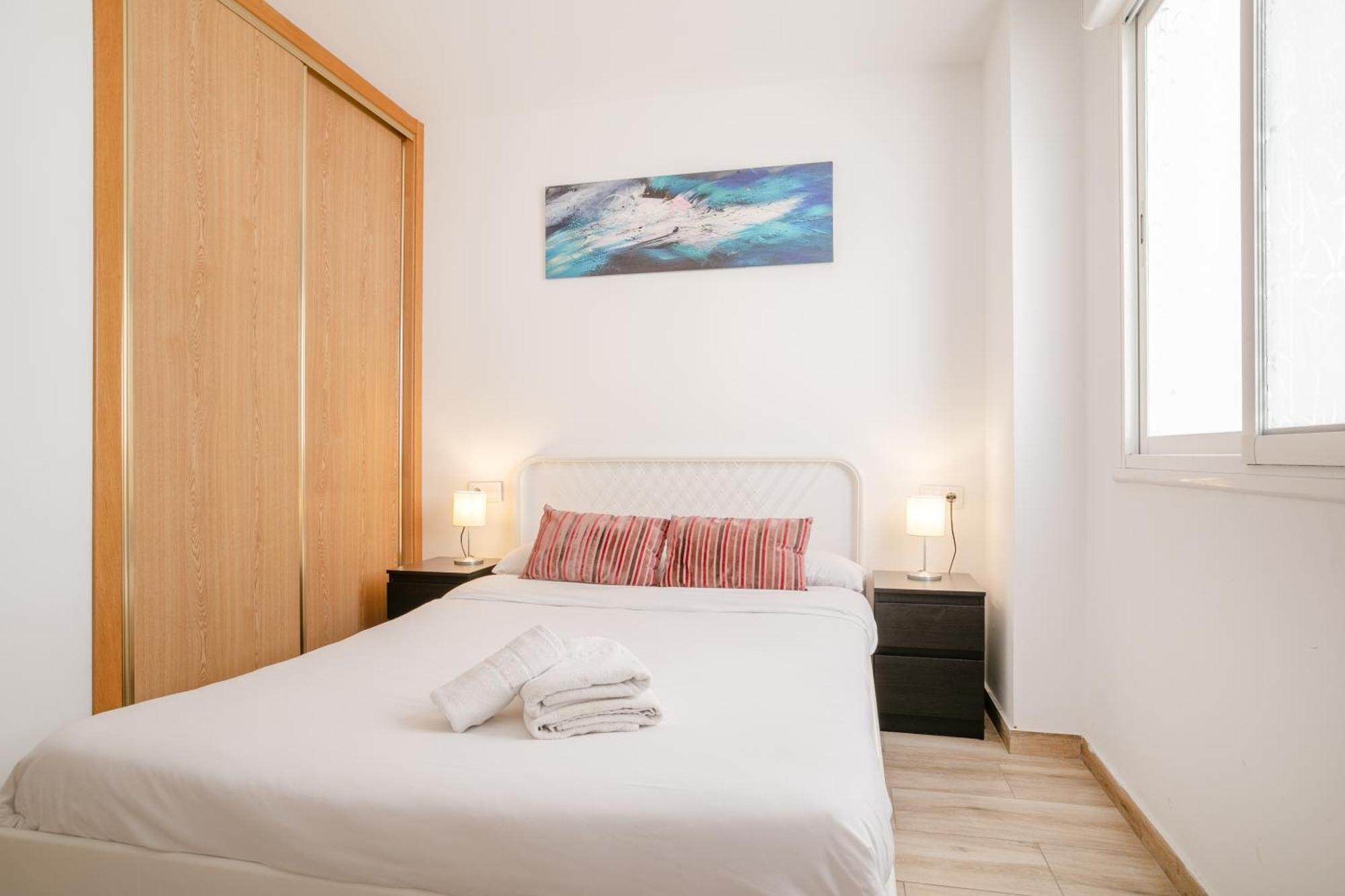 Apartamentos San Leandro, Centro Аликанте Экстерьер фото