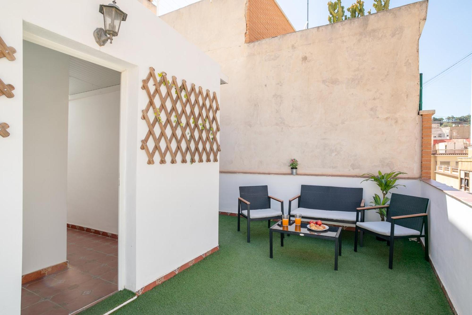 Apartamentos San Leandro, Centro Аликанте Экстерьер фото