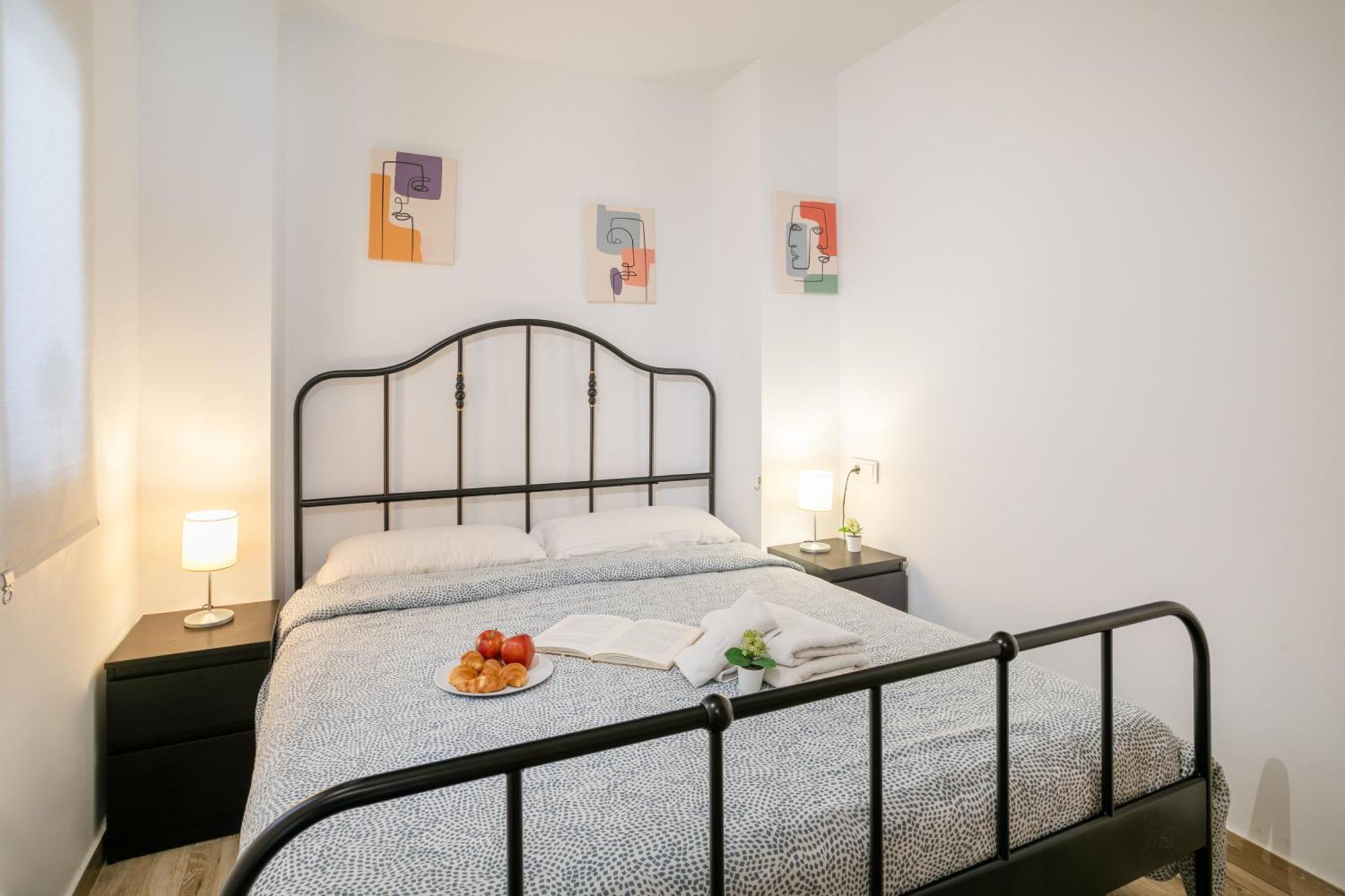 Apartamentos San Leandro, Centro Аликанте Экстерьер фото